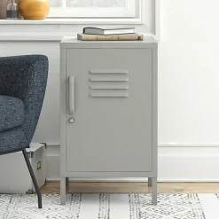 Wohnen Kommoden<Abschließbare Türen-Kommode im Spind Look - Melanje