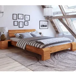 Wohnen Betten<Bett Alcarizora aus Kernbuche Massivholz