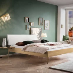 Wohnen Betten<Bett aus Eiche Massivholz Hell - Croatia