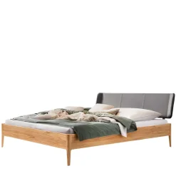 Wohnen Betten<Bett aus Wildbuche massiv und Kunstleder - Padricio