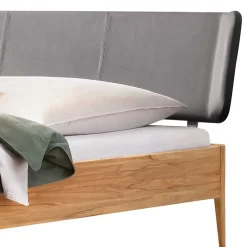 Wohnen Betten<Bett aus Wildbuche massiv und Kunstleder - Padricio