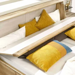 Wohnen Betten<Bett Neriman mit Bettkasten im Kopfteil