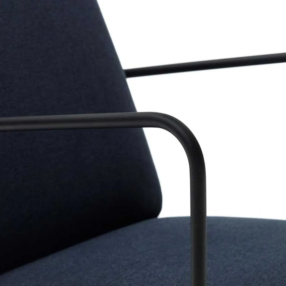 Wohnen Sessel<Blauer Polstersessel mit Metall Armlehnen - Yanicol