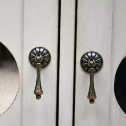 Wohnen Sideboards<Boho Türen-Kommode in Antikweiß - Anice