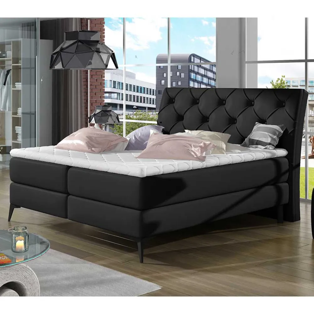 Wohnen Betten<Chesterfield Komplettbett in Schwarz - Silvaria