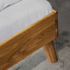 Wohnen Betten<210cm langes Stauraumbett aus Wildeiche - Eavy