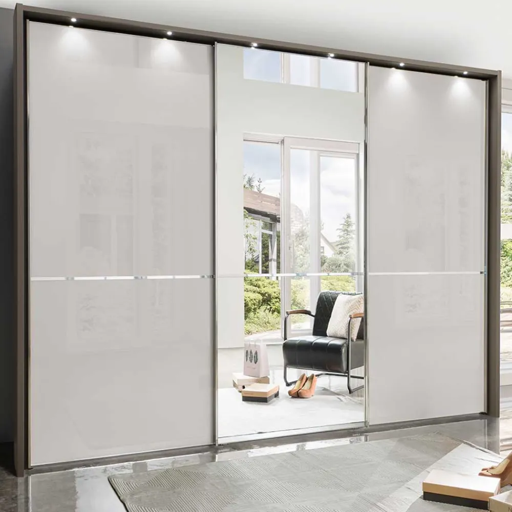 Wohnen Kleiderschränke|Schränke<250cm Schlafzimmer Schrank 3-türig - Bassi