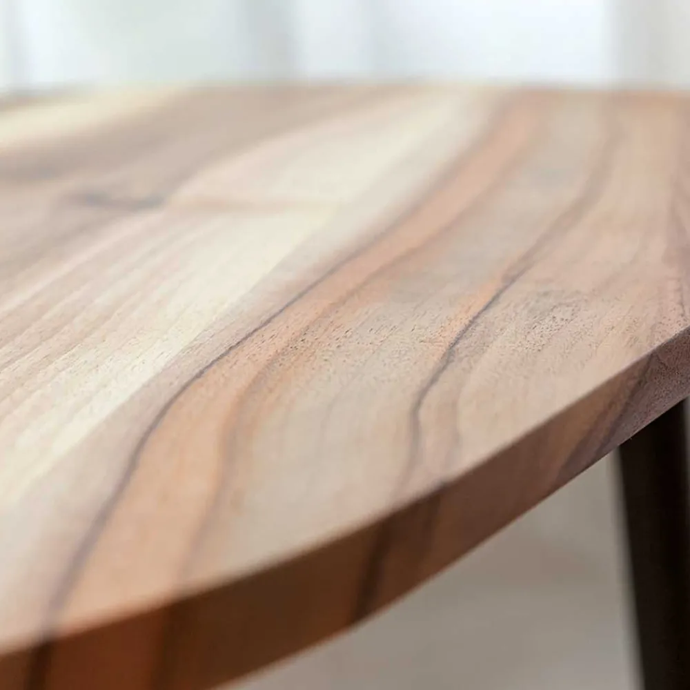 Wohnen Tische<Couchtisch aus Massivholz Nussbaum - Continento