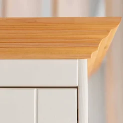 Wohnen Highboards|Vitrinen<Country Style Highboard in Weiß & Kiefer Natur - Vitablo