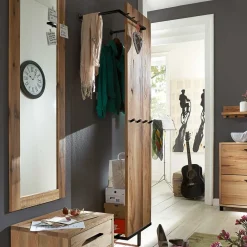 Wohnen Garderoben<Design Garderobe aus Balkeneiche & Metall - Alsbetas