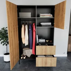 Wohnen Schränke<Design Garderobenschrank in Wildeiche - Cavan