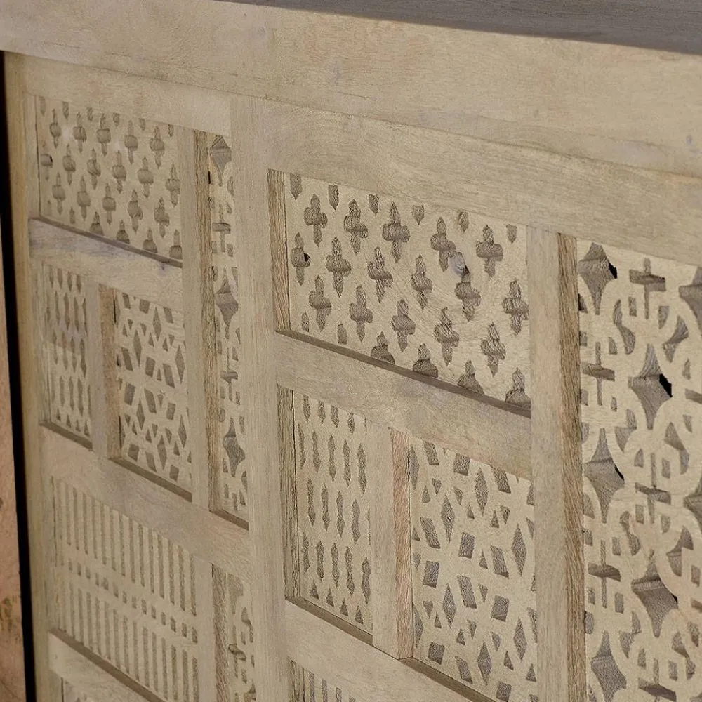 Wohnen Sideboards<Design Sideboard mit Ethno Flair - Valuta