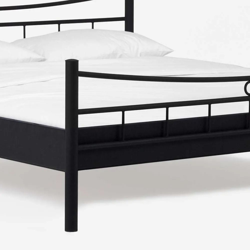 Wohnen Betten<Doppelbett Carlovac aus schwarzem Metall (dreiteilig)