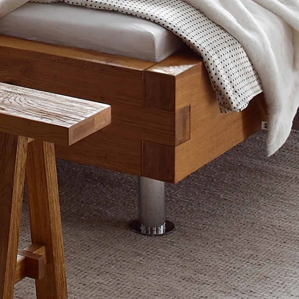 Wohnen Betten<Doppelbett in Balkenoptik Chicola aus Wildeiche Massivholz