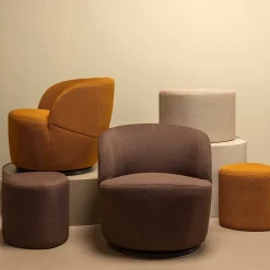Wohnen Hocker<Dunkelbrauner Hocker aus Meshgewebe - Ozaba (2er Set)