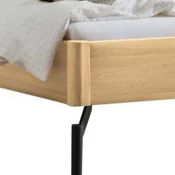 Wohnen Betten<Ehebett Gestell in Eiche Hell - Quincey