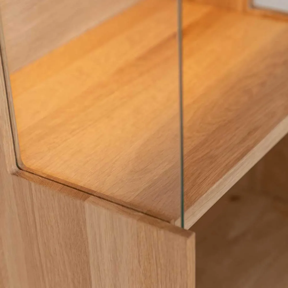 Wohnen Vitrinen<Eichenholz Hängevitrine mit Hirnholz Applikation - Deruta