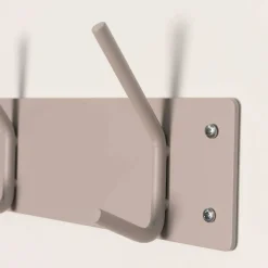 Wohnen Garderoben<3er Hakenleiste Garderobe in Taupe - Zella