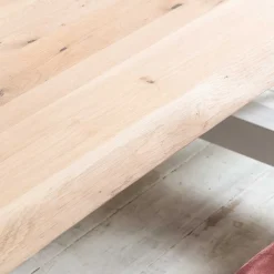 Wohnen Tische<Esstisch mit Baumkante Eiche gekälkt - Ugolina