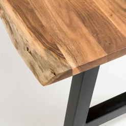 Wohnen Tische<Esszimmertisch mit Naturkante und A-Design-Gestell - Viradossa