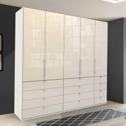 Wohnen Kleiderschränke|Schränke<Geräumiger Kleiderschrank mit vielen Schubladen - Zidarie