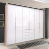 Wohnen Kleiderschränke<Geräumiger Schlafzimmerschrank in Weiß Glas - Bosays