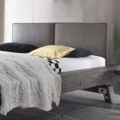 Wohnen Betten<Graues Massivholzbett Firendra im Vintage Industry Style
