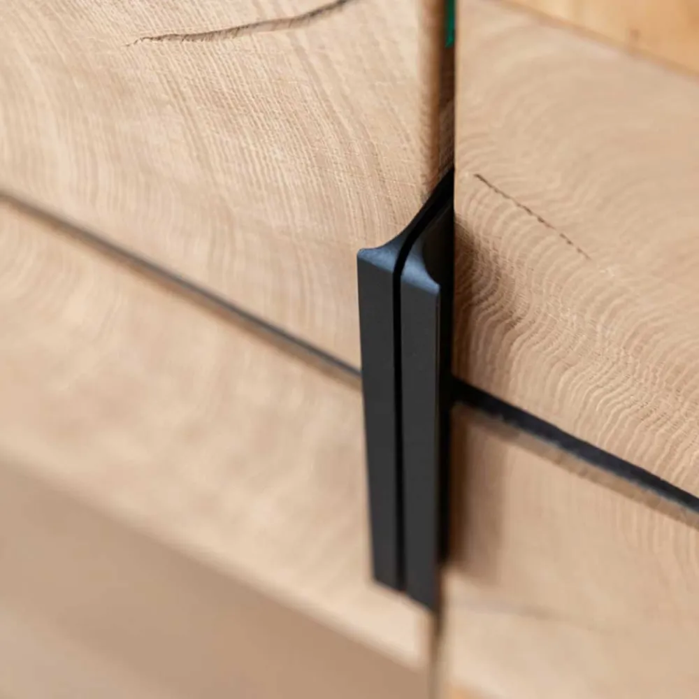 Wohnen Highboards|Vitrinen<Highboard Vitrine aus Eiche und Glas - Masicuri