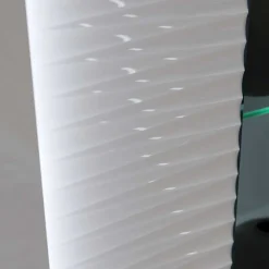 Wohnen Schränke<Hochglanz Vitrine mit LED in Weiß - Gomata