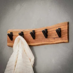 Wohnen Garderoben<Holz Hängegarderobe mit Baumkante - Isnios