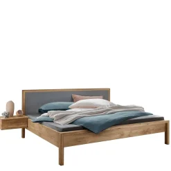 Wohnen Betten<Holzbett aus Wildeiche in 140x200 cm - Martinez