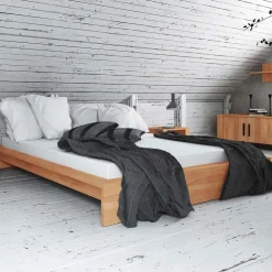 Wohnen Betten<Holzbett Barvuda aus Kernbuche Massivholz