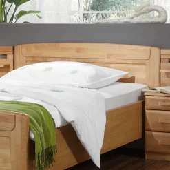 Wohnen Betten<Holzbett Bordeaux aus Erle