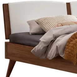 Wohnen Betten<Holzbett in Nussbaum Braun mit Weiß - Bacaro