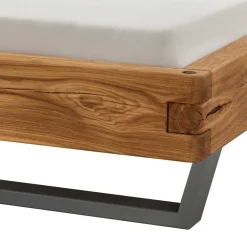 Wohnen Betten<Industrial Balkenbett mit Metallkufen - Magie