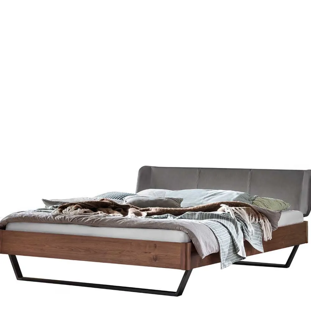 Wohnen Betten<Industrial Doppelbett in Nussbaum Braun - Lavrin
