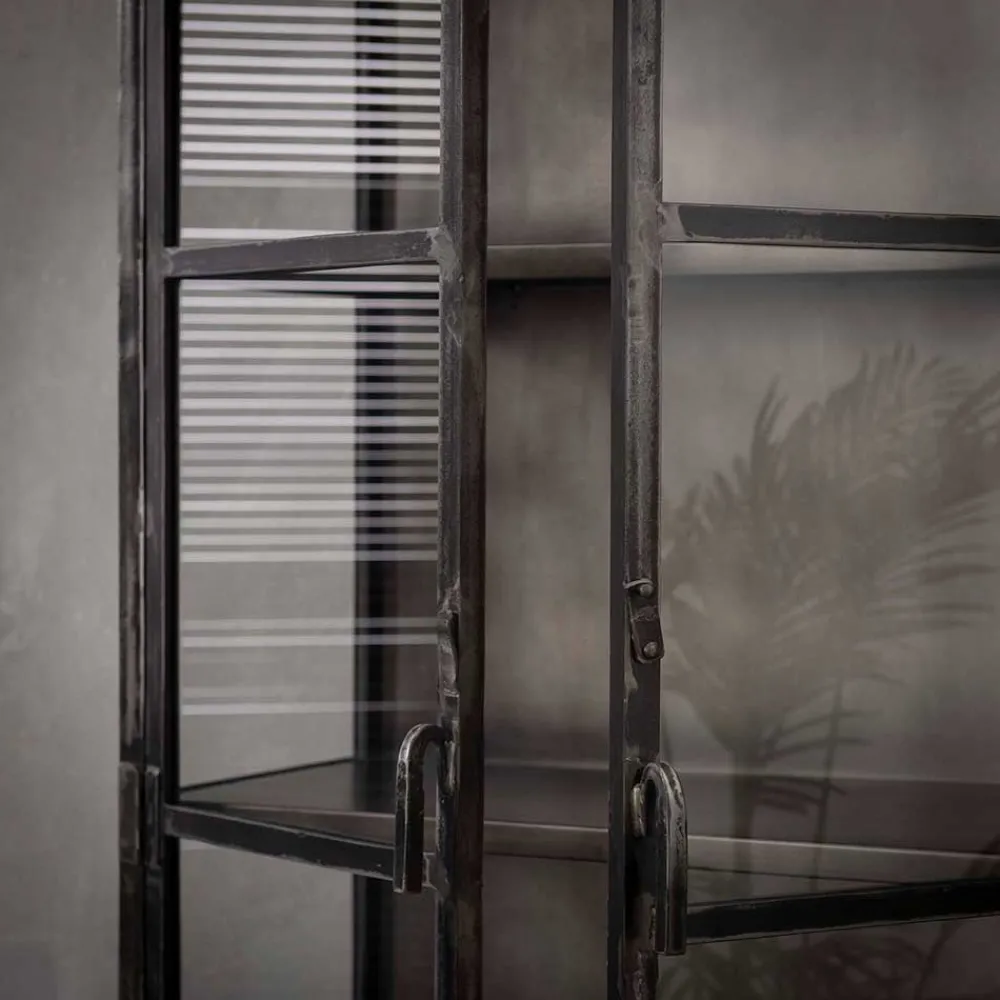 Wohnen Vitrinen<Industrie Design Vitrine mit Doppeltür - Barbarino