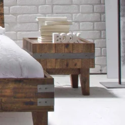 Wohnen Kommoden<Industry Design Nachttisch Demy aus Holz massiv Akazie