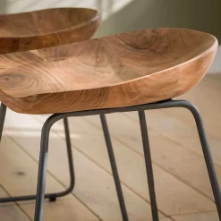Wohnen Hocker<Küchenhocker mit Holzsitz & Bügelgestell - Ise (2er Set)