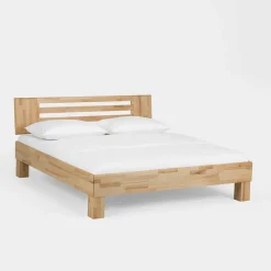 Wohnen Betten<Kernbuche Bett Issiaco und zwei Nachtschränke (dreiteilig)