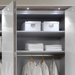 Wohnen Kleiderschränke|Schränke<Kleiderschrank mit Passepartout & LED Licht - Empresian
