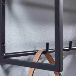 Wohnen Garderoben<Kompakte Wandgarderobe mit Holz Hutboden - Burgossi