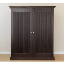 Wohnen Schränke<Kompakter Kleiderschrank im Modern-Country-Style - Nauizia