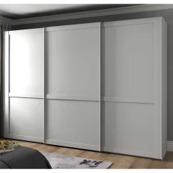 Wohnen Kleiderschränke<Landhaus Kleiderschrank mit drei Schwebetüren - Flinn