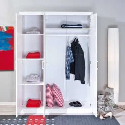 Wohnen Kleiderschränke|Schränke<Massivholz-Kleiderschrank Nabrosia in Weiß