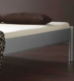 Wohnen Betten<Metallbett Violetta in Überlänge