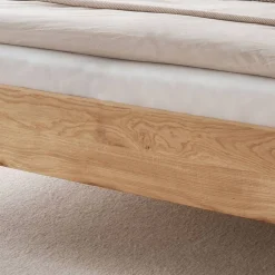 Wohnen Betten<Modernes Holzbett in Wildeichefarben - Dizamora