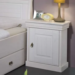 Wohnen Kommoden<Nachttisch Janeira im Landhausstil