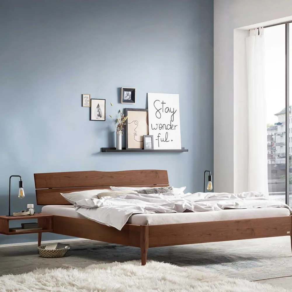 Wohnen Betten<Nussbaum Holzbett mit Baumkante Kopfteil - Elegatos