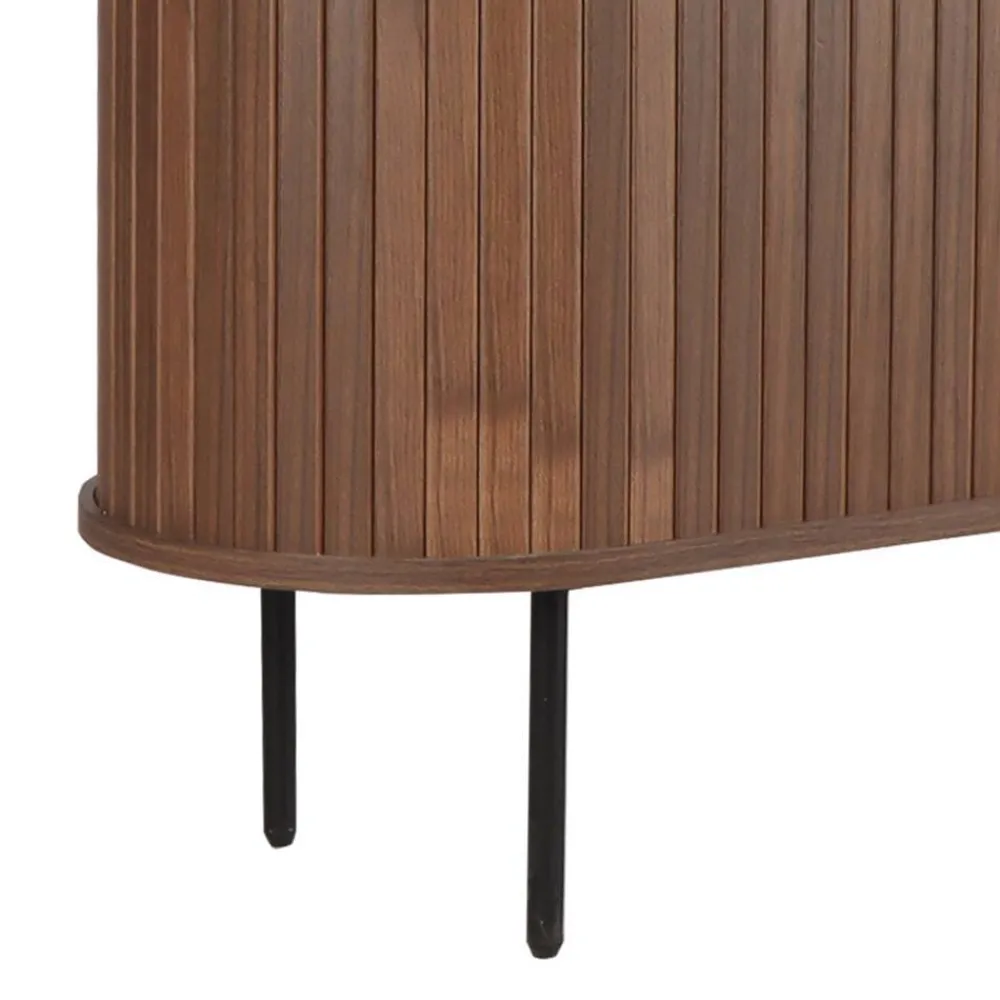 Wohnen Highboards<Ovales Highboard mit Schiebetüren - Arura